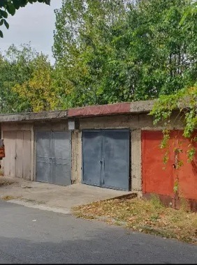 Продава ГАРАЖ, ПАРКОМЯСТО, гр. Момчилград, област Кърджали, снимка 3 - Гаражи и паркоместа - 53184904