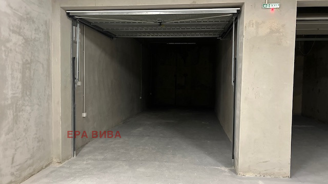 Продава ГАРАЖ, ПАРКОМЯСТО, гр. Варна, Чайка, снимка 2 - Гаражи и паркоместа - 54763658
