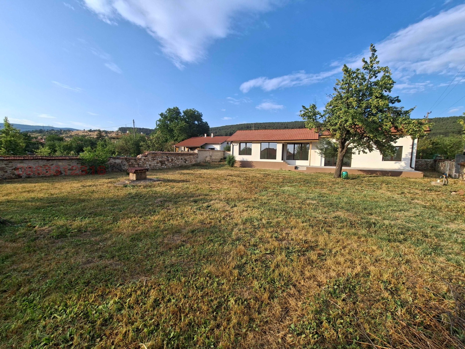 Продава КЪЩА, с. Саранци, област София област, снимка 3 - Къщи - 55941502