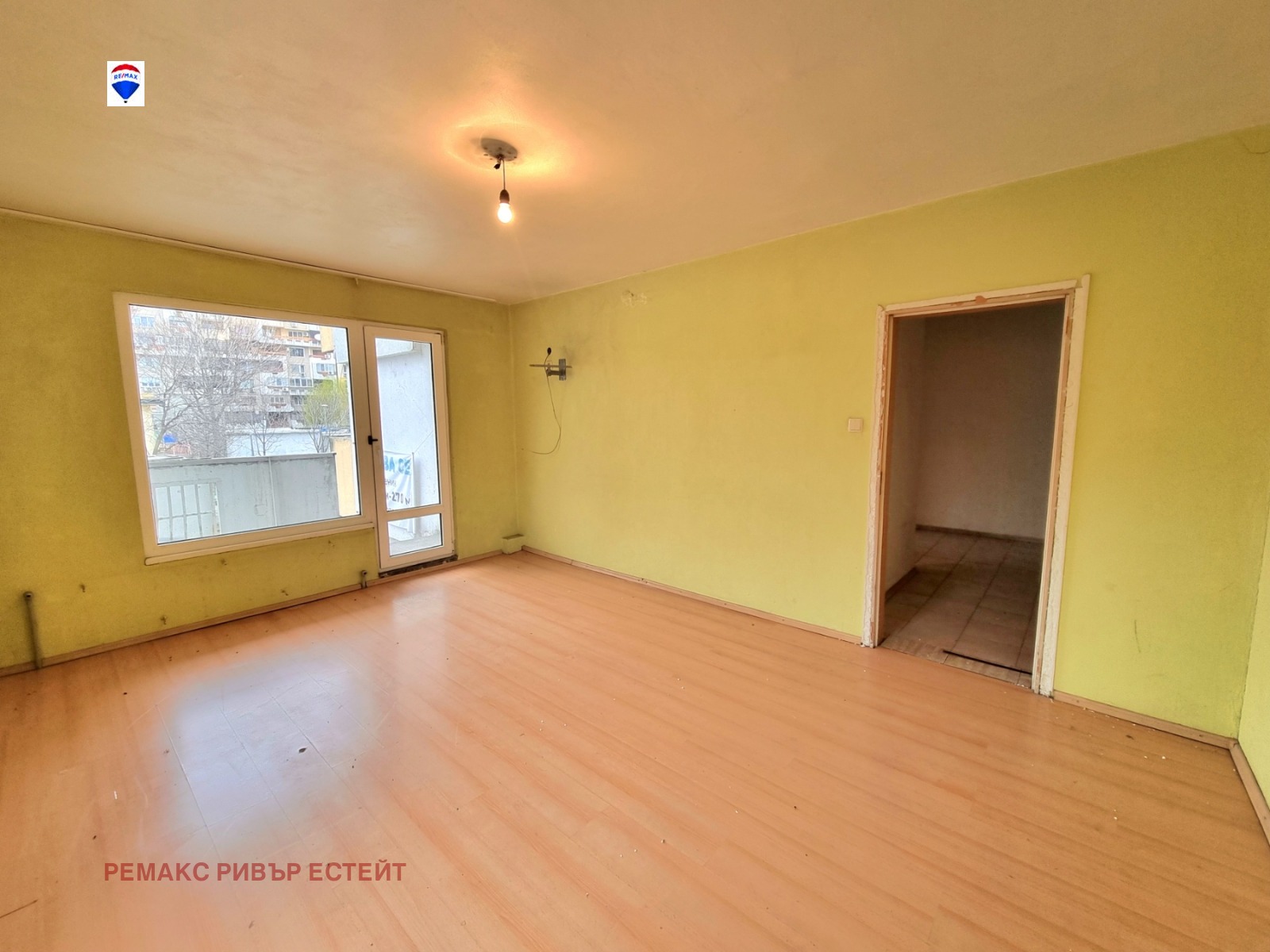 Продава ХОТЕЛ, гр. Русе, Централен южен район, снимка 2 - Хотели - 54056096