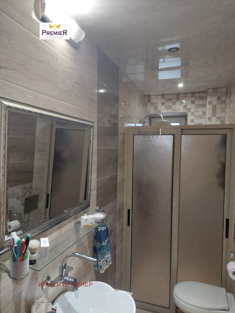 Продава МНОГОСТАЕН, гр. Бургас, Център, снимка 12 - Апартаменти - 53148342