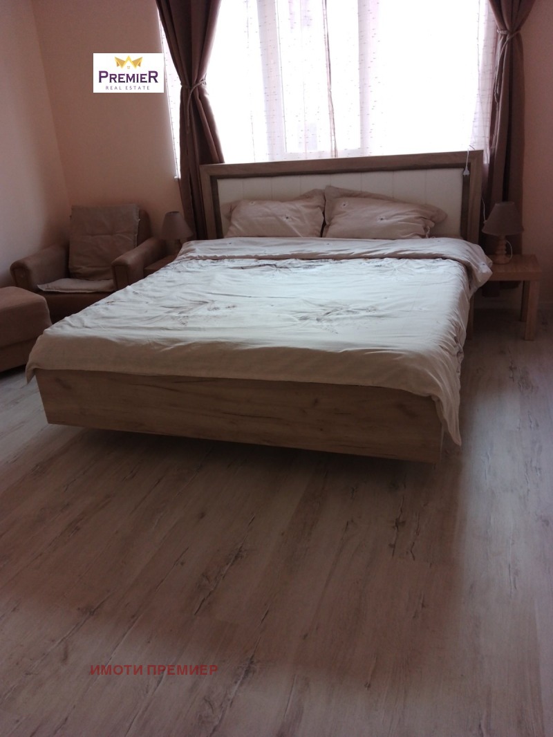 Продава МНОГОСТАЕН, гр. Бургас, Център, снимка 10 - Апартаменти - 53148342