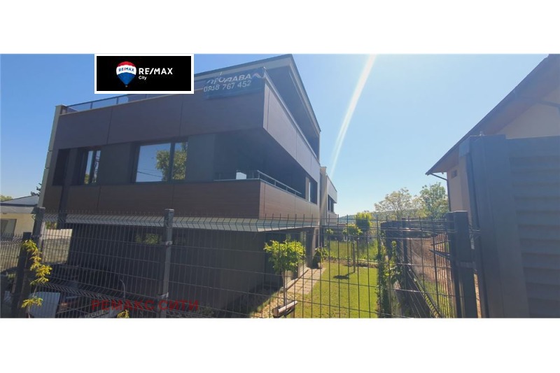 Продава  Къща град София , м-т Камбаните , 298 кв.м | 40944621