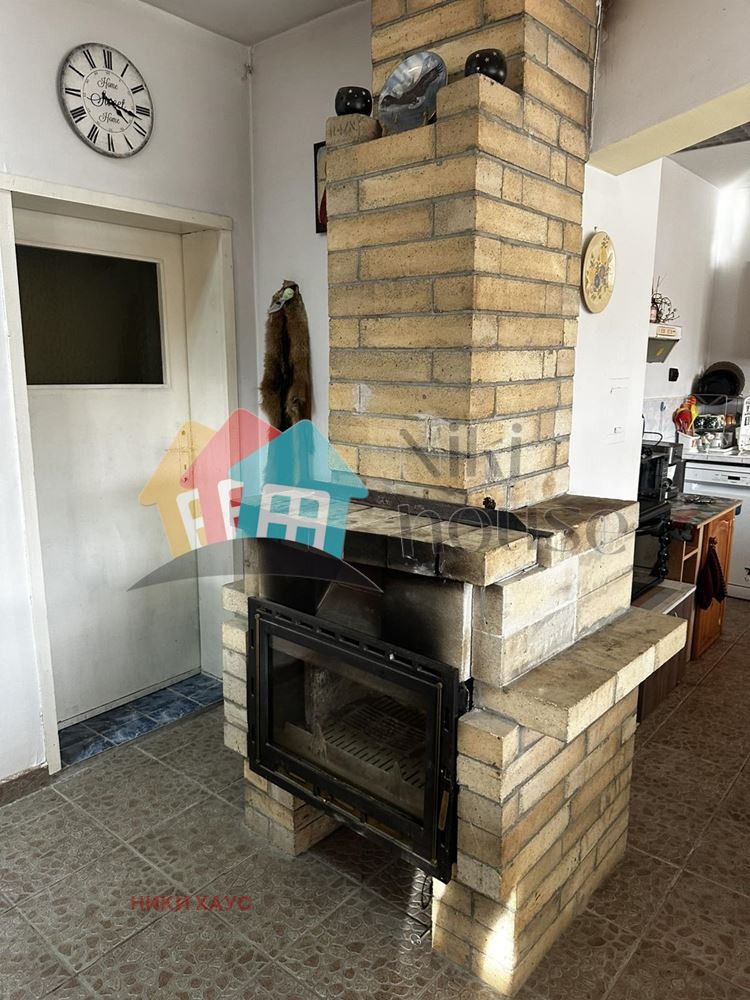 Продава КЪЩА, с. Дебелец, област Варна, снимка 9 - Къщи - 52555089