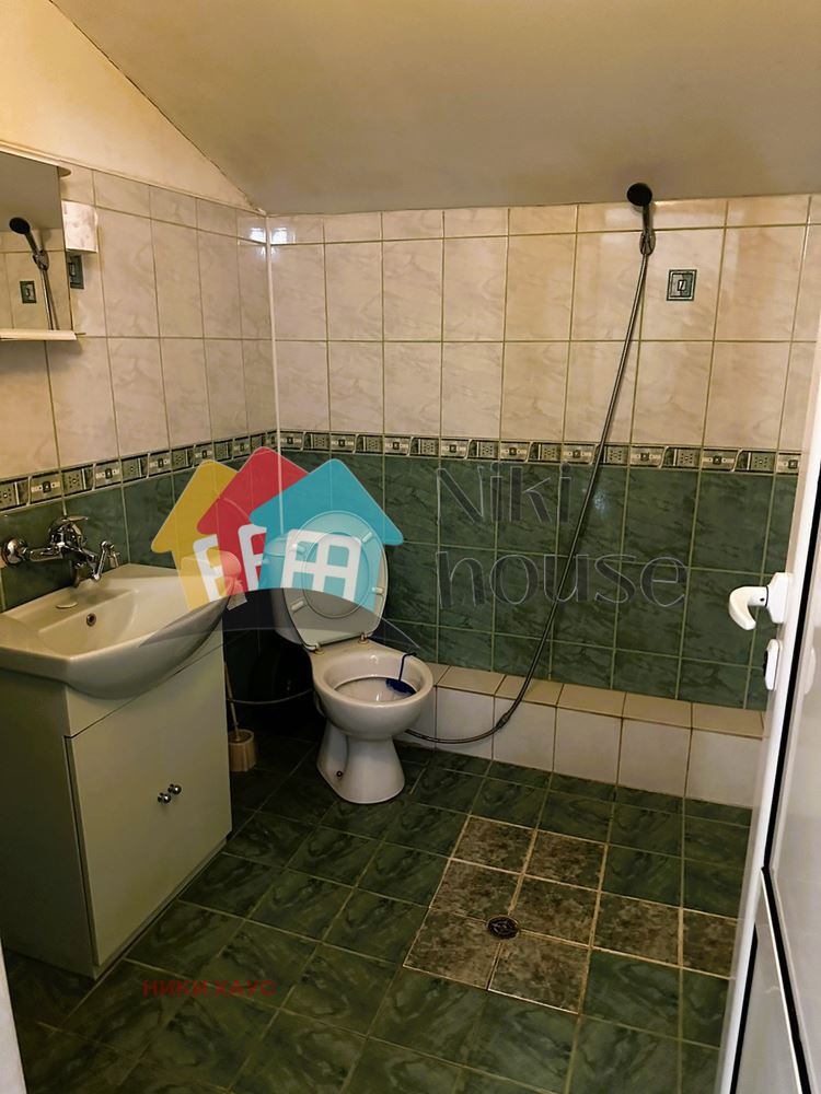 Продава КЪЩА, с. Дебелец, област Варна, снимка 16 - Къщи - 52555089