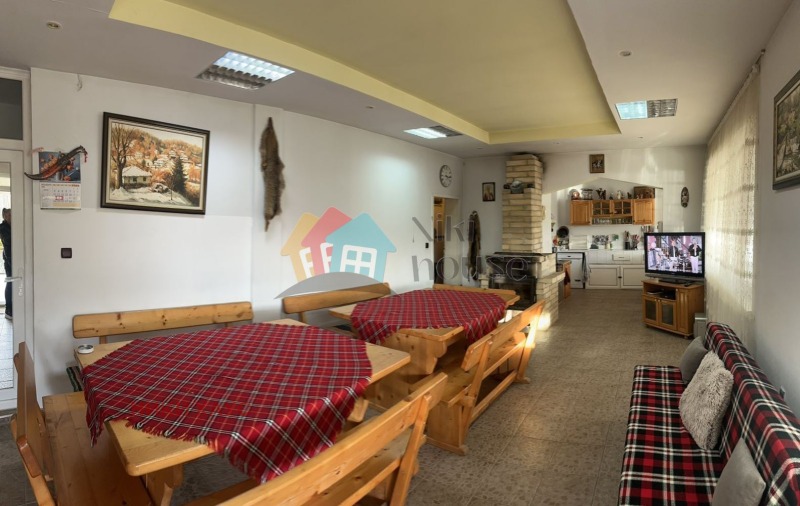 Продава КЪЩА, с. Дебелец, област Варна, снимка 6 - Къщи - 52555089