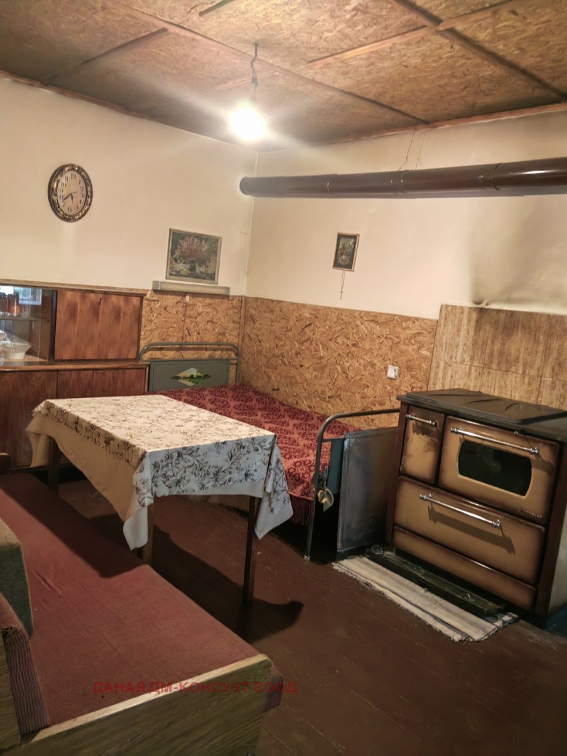 Продава КЪЩА, с. Велино, област Шумен, снимка 4 - Къщи - 53127956