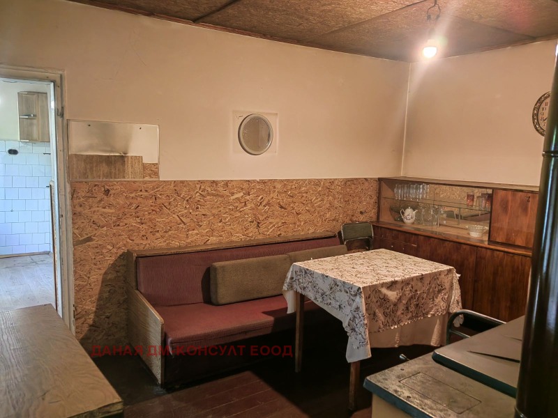 Продава КЪЩА, с. Велино, област Шумен, снимка 6 - Къщи - 53127956