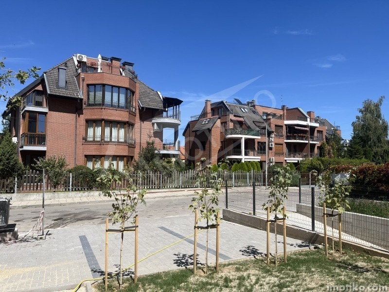Продава ГАРАЖ, ПАРКОМЯСТО, гр. София, Витоша, снимка 3 - Гаражи и паркоместа - 56189512