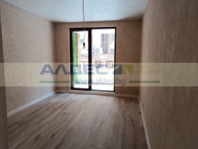 1 chambre Manastirski livadi, Sofia