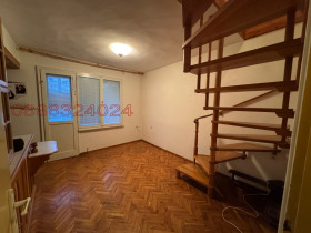 2 slaapkamers Tsentar, Jambol 12