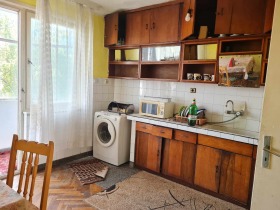 2 bedroom Idealen tsentar, Pleven 1