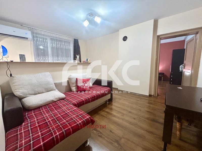 Продава 2-СТАЕН, гр. София, Толстой