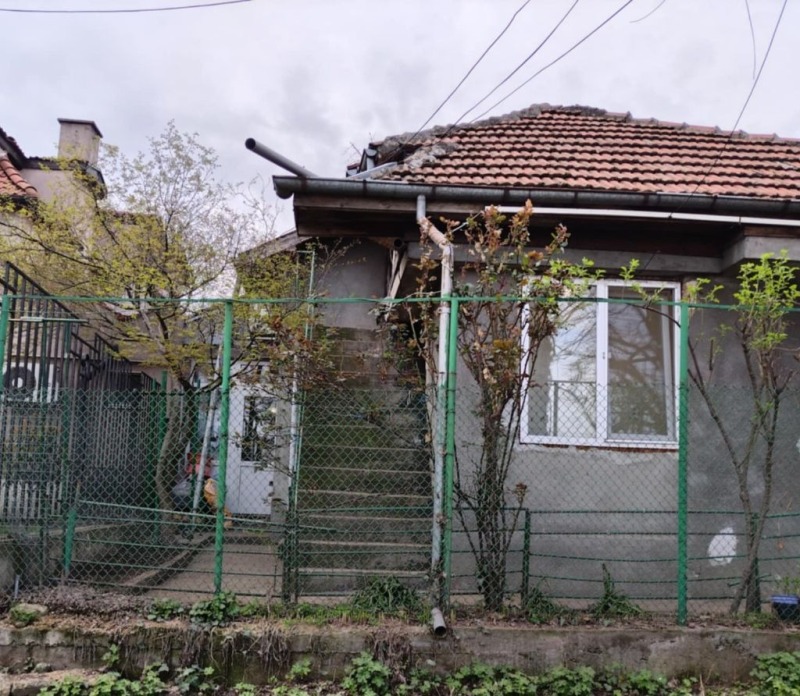 Eladó  Ház Ruse , Rodina 4 , 73 négyzetméter | 75458518 - kép [2]