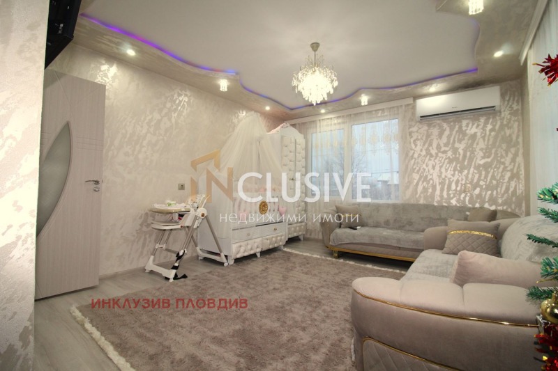 Продава КЪЩА, с. Боянци, област Пловдив, снимка 13 - Къщи - 53349633