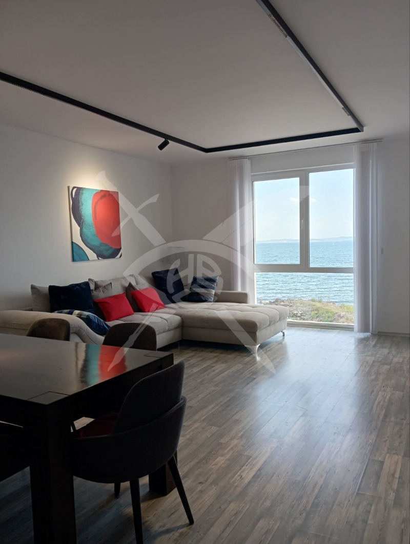 Продава 4-СТАЕН в област Бургас, гр. Поморие - 195 кв.м / 249 000 € » 487 001.67 лв., ЕКС НВД БУРГАС ООД