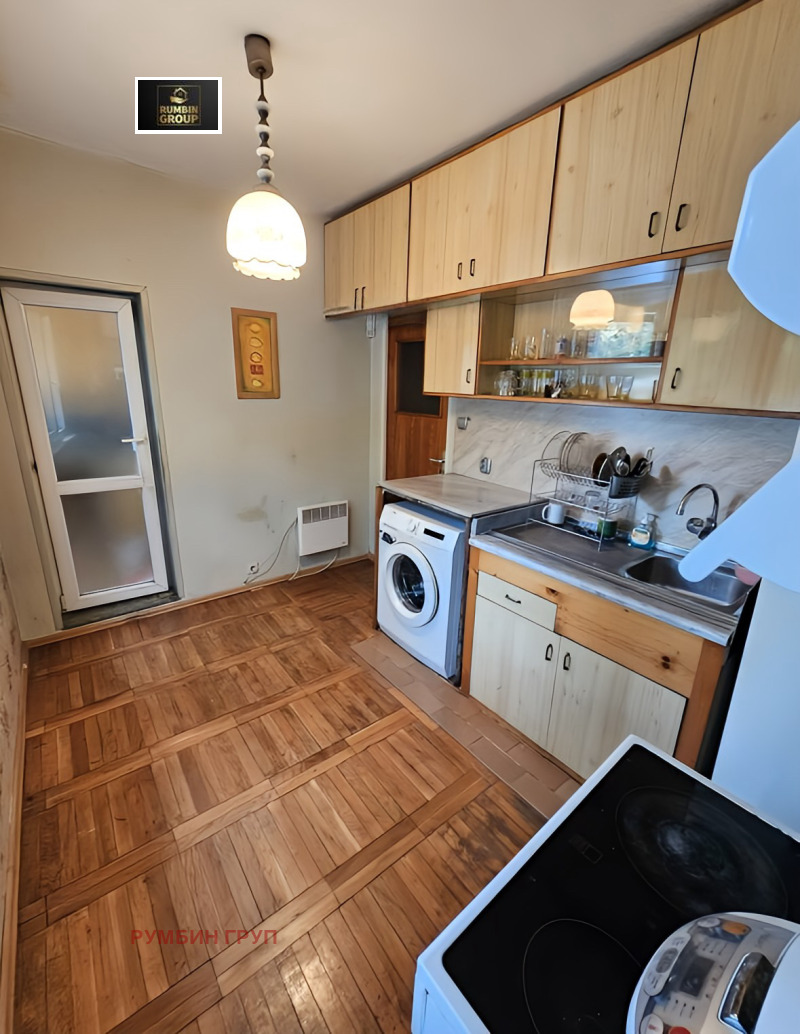 In vendita  Studio Sofia , Darvenitsa , 42 mq | 77110062