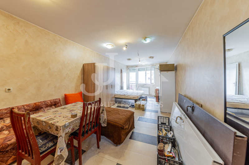Продаја  2 спаваће собе Софија , Гео Милев , 100 м2 | 54843114 - слика [6]