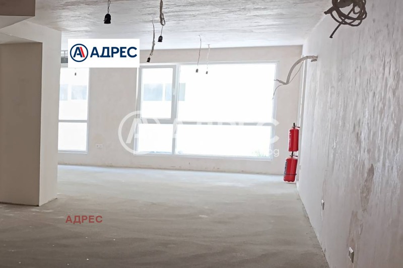 Продава ОФИС, гр. Варна, Централна поща, снимка 2 - Офиси - 53591948