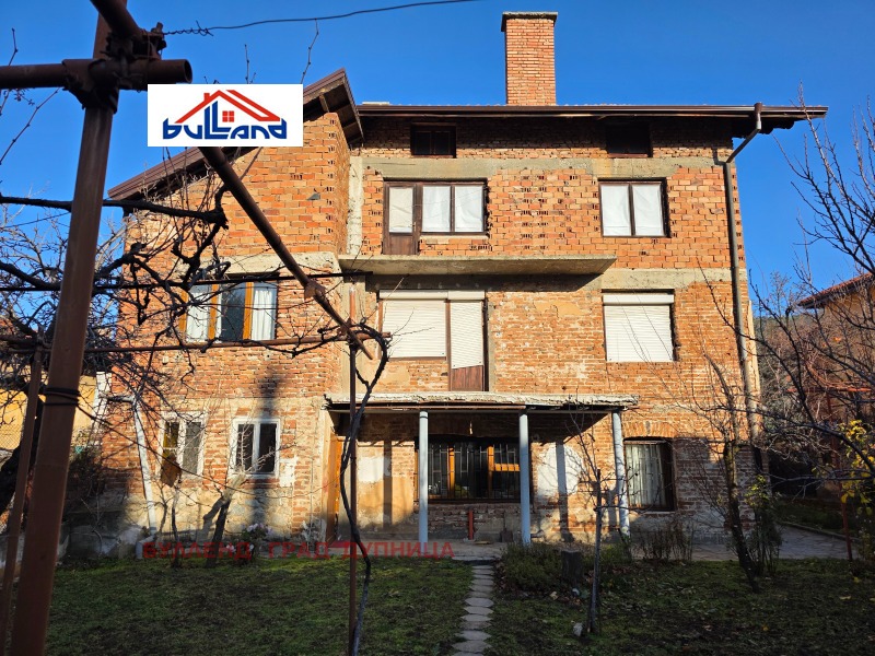 Продава КЪЩА, гр. Дупница, област Кюстендил, снимка 3 - Къщи - 52821772