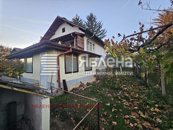 Продава КЪЩА, с. Безден, област София област, снимка 3 - Къщи - 53238208