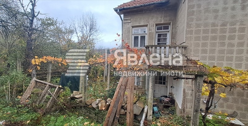 Продава КЪЩА, с. Идилево, област Габрово, снимка 2 - Къщи - 55504850