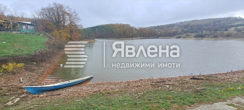 Продава КЪЩА, с. Идилево, област Габрово