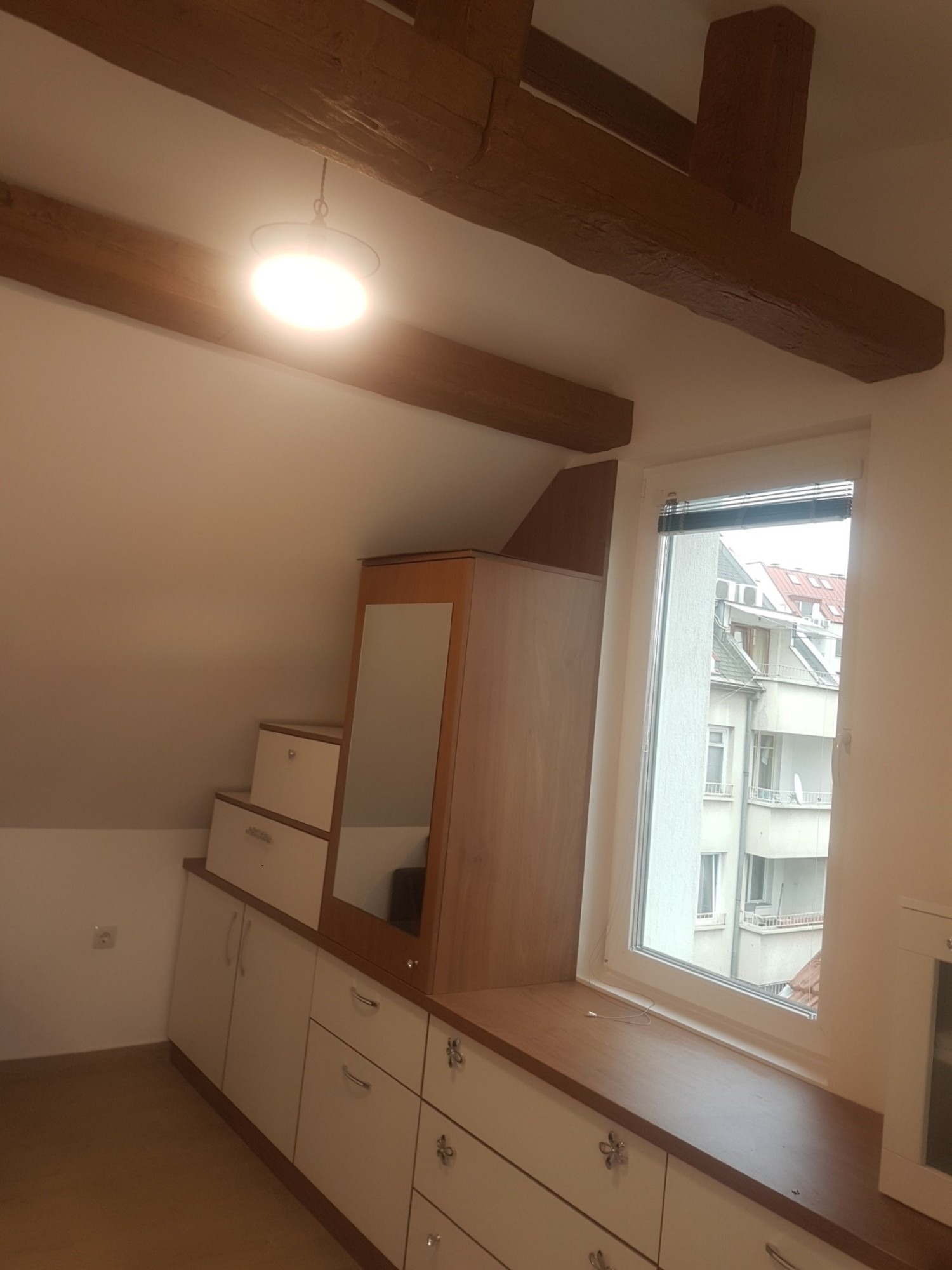 Продава 1-СТАЕН, гр. София, Център, снимка 13 - Апартаменти - 56083627