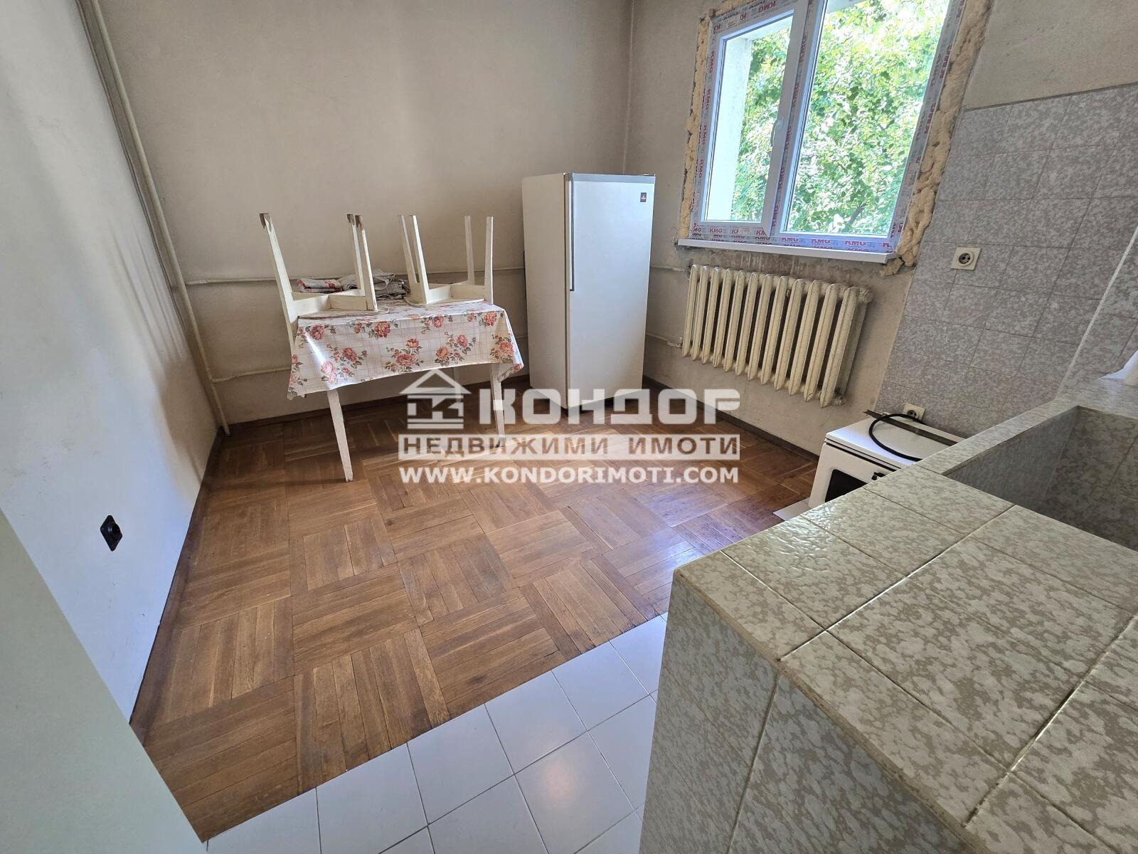 Продава МНОГОСТАЕН, гр. Пловдив, Изгрев, снимка 3 - Апартаменти - 54878509