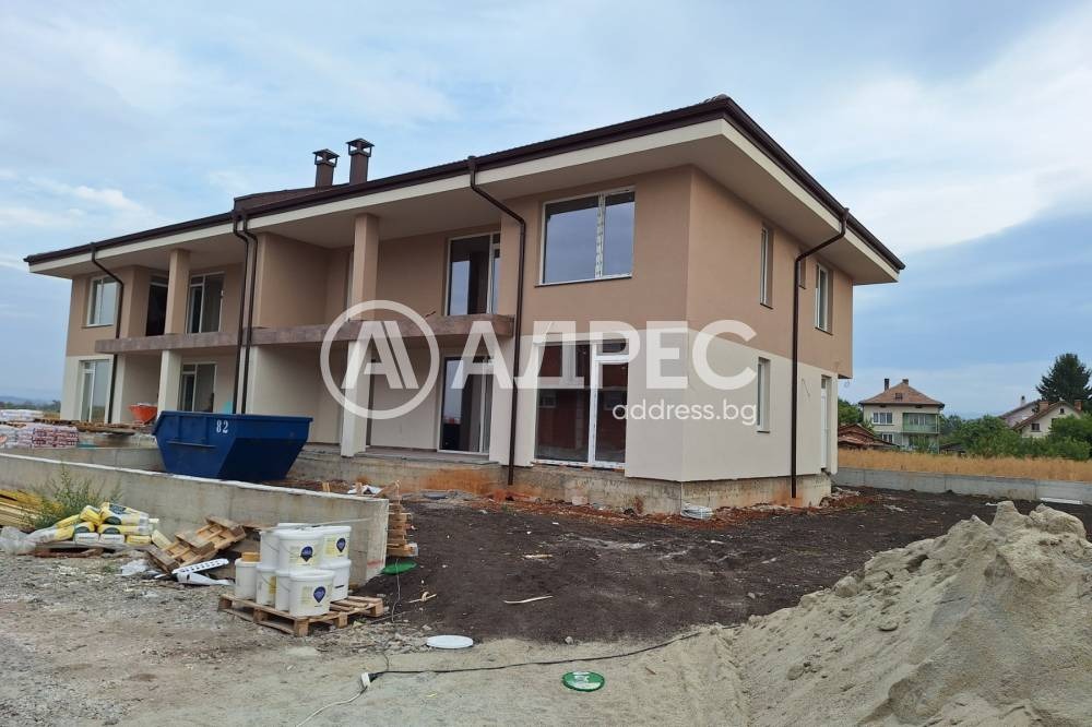 Продава КЪЩА, гр. София, с. Мрамор, снимка 2 - Къщи - 54882952