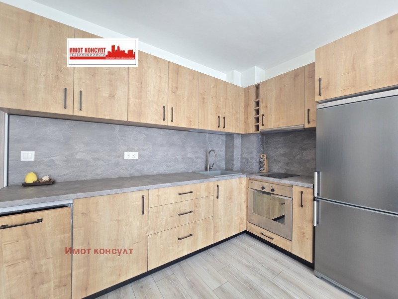 Продава  2-стаен град Пловдив , Остромила , 68 кв.м | 70206880 - изображение [4]