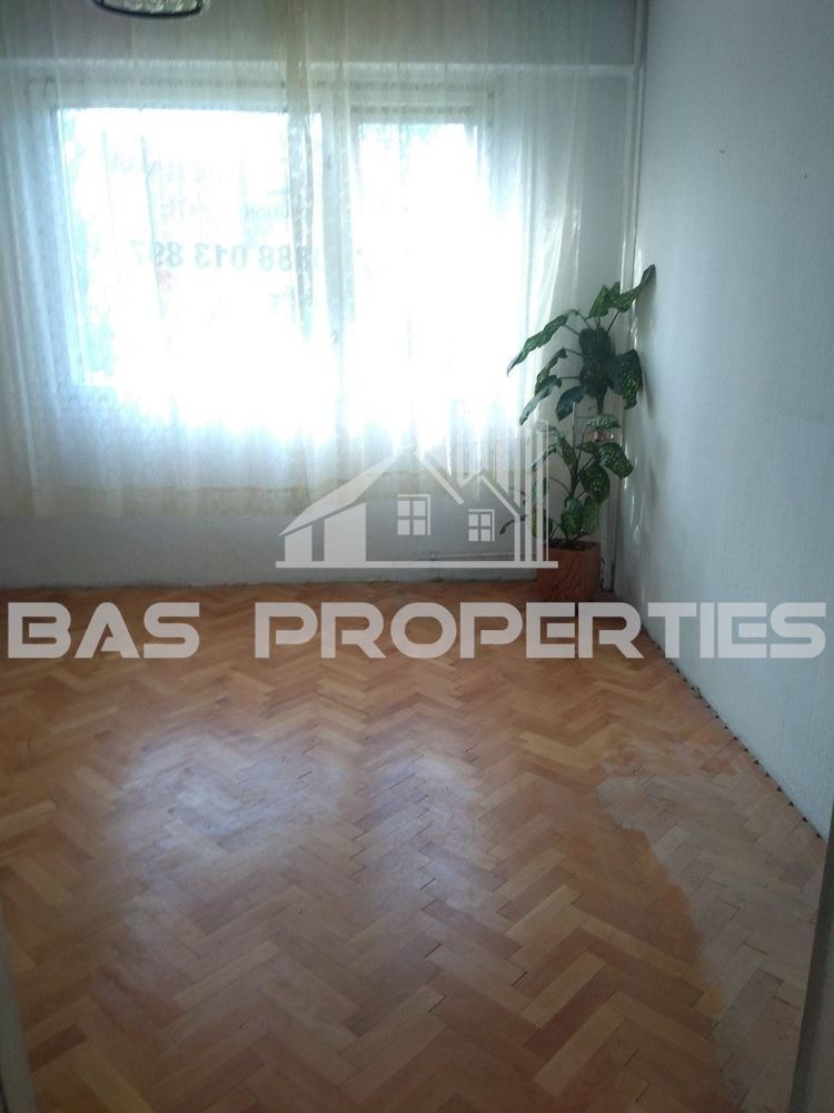 Продава 3-СТАЕН, гр. София, Хаджи Димитър, снимка 2 - Апартаменти - 54924103
