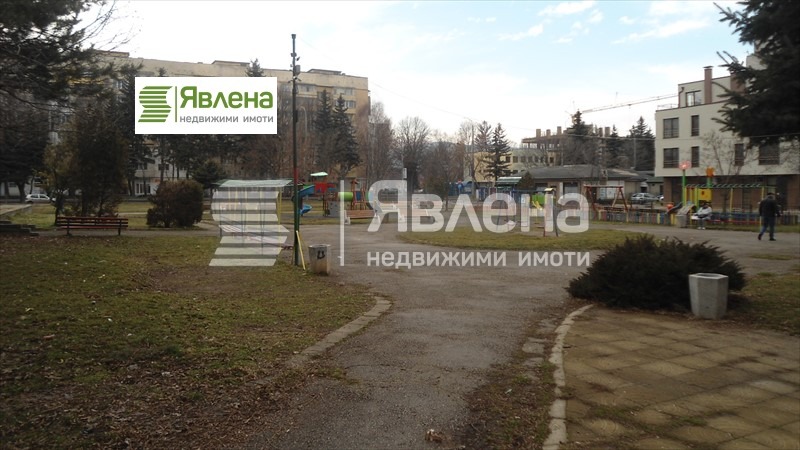 In vendita  Negozio Pernik , Iztok , 210 mq | 44999982 - Immagine [2]
