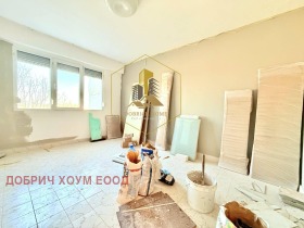 1 chambre Tsentar, Dobritch 11