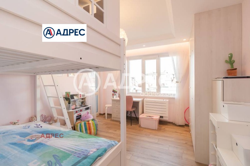 На продаж  2 спальні Варна , Зимно кино Тракия , 100 кв.м | 49806304 - зображення [2]