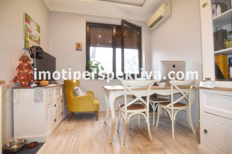 Продава 3-СТАЕН, гр. Пловдив, Център, снимка 3 - Апартаменти - 53074583