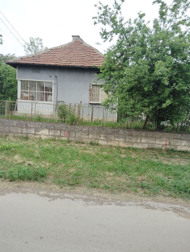 Продава КЪЩА, с. Малорад, област Враца, снимка 2 - Къщи - 43656719