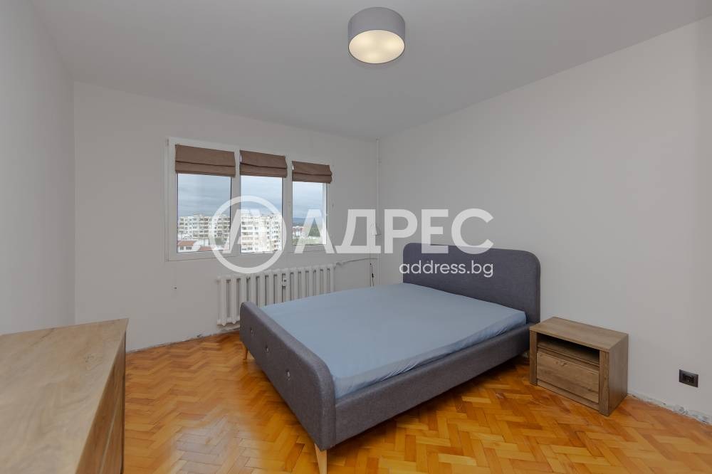 Продава 3-СТАЕН, гр. София, Обеля 2