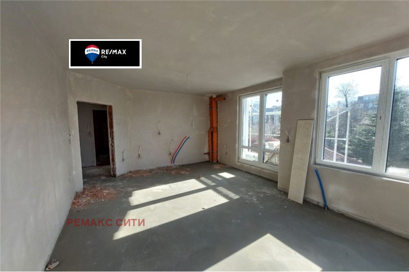De vânzare  2 dormitoare Sofia , Crâstova vada , 100 mp | 17398186 - imagine [3]