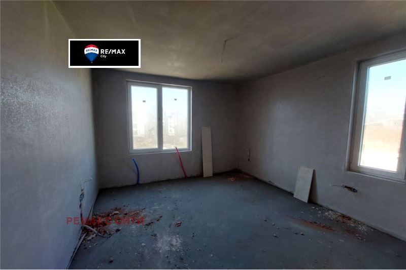 De vânzare  2 dormitoare Sofia , Crâstova vada , 100 mp | 17398186 - imagine [13]