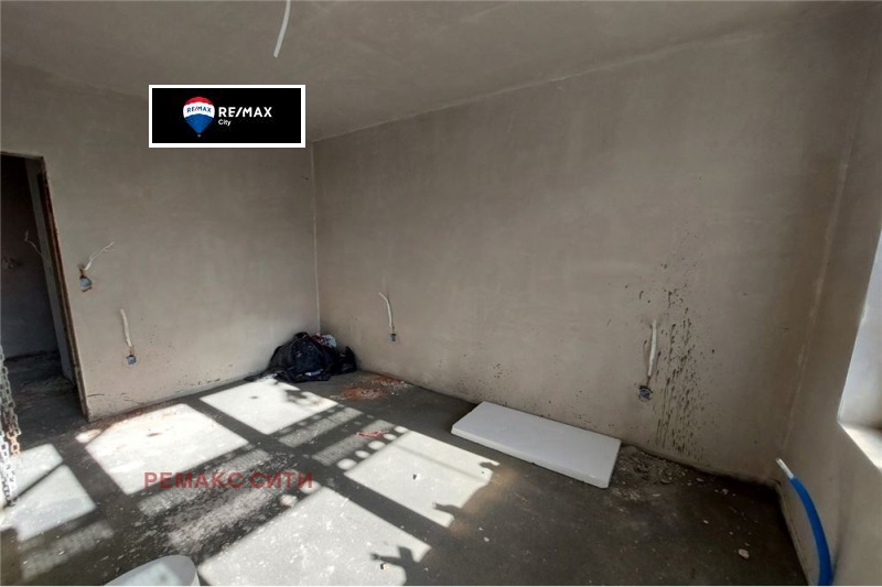 De vânzare  2 dormitoare Sofia , Crâstova vada , 100 mp | 17398186 - imagine [7]