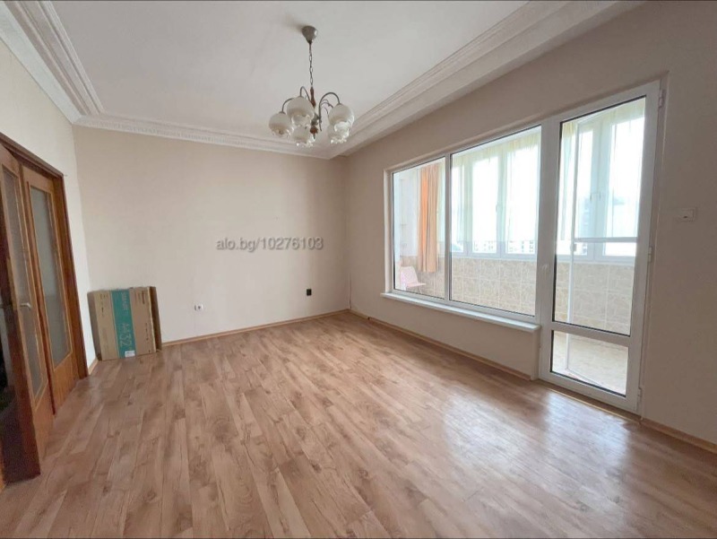Продава  3-стаен град Пловдив , Център , 92 кв.м | 50538061