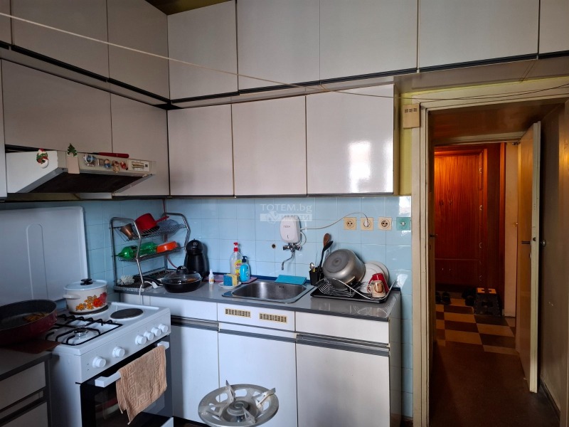 Продава 3-СТАЕН, гр. София, Център, снимка 4 - Апартаменти - 52732339