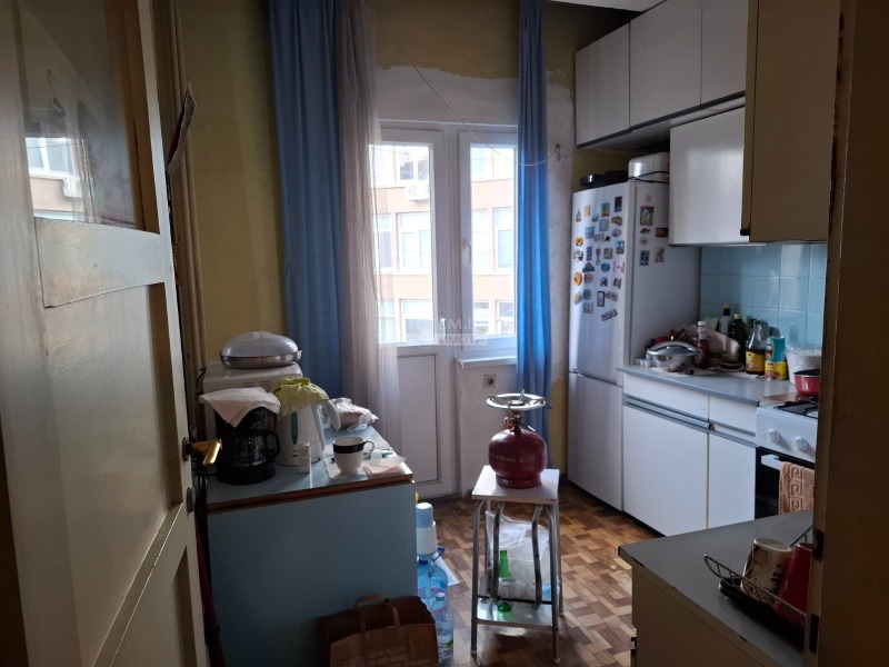 Продава 3-СТАЕН, гр. София, Център, снимка 3 - Апартаменти - 52732339