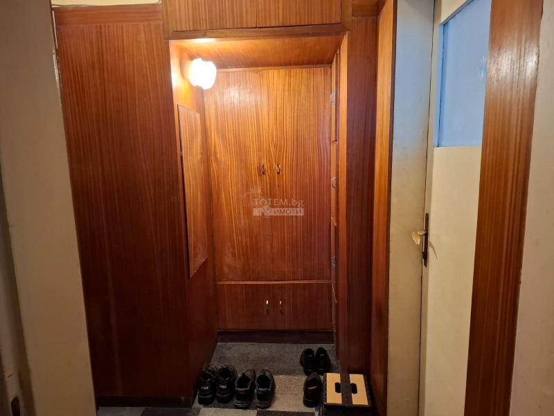 Продава 3-СТАЕН, гр. София, Център, снимка 5 - Апартаменти - 52732339