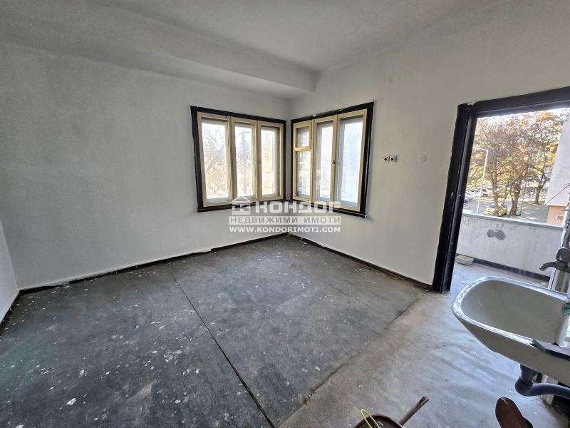 Продава МНОГОСТАЕН, гр. Пловдив, Център, снимка 3 - Апартаменти - 52524868