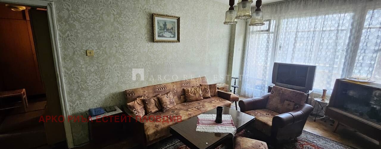 Продава 2-СТАЕН, гр. Пловдив, Младежки Хълм, снимка 2 - Апартаменти - 56357939