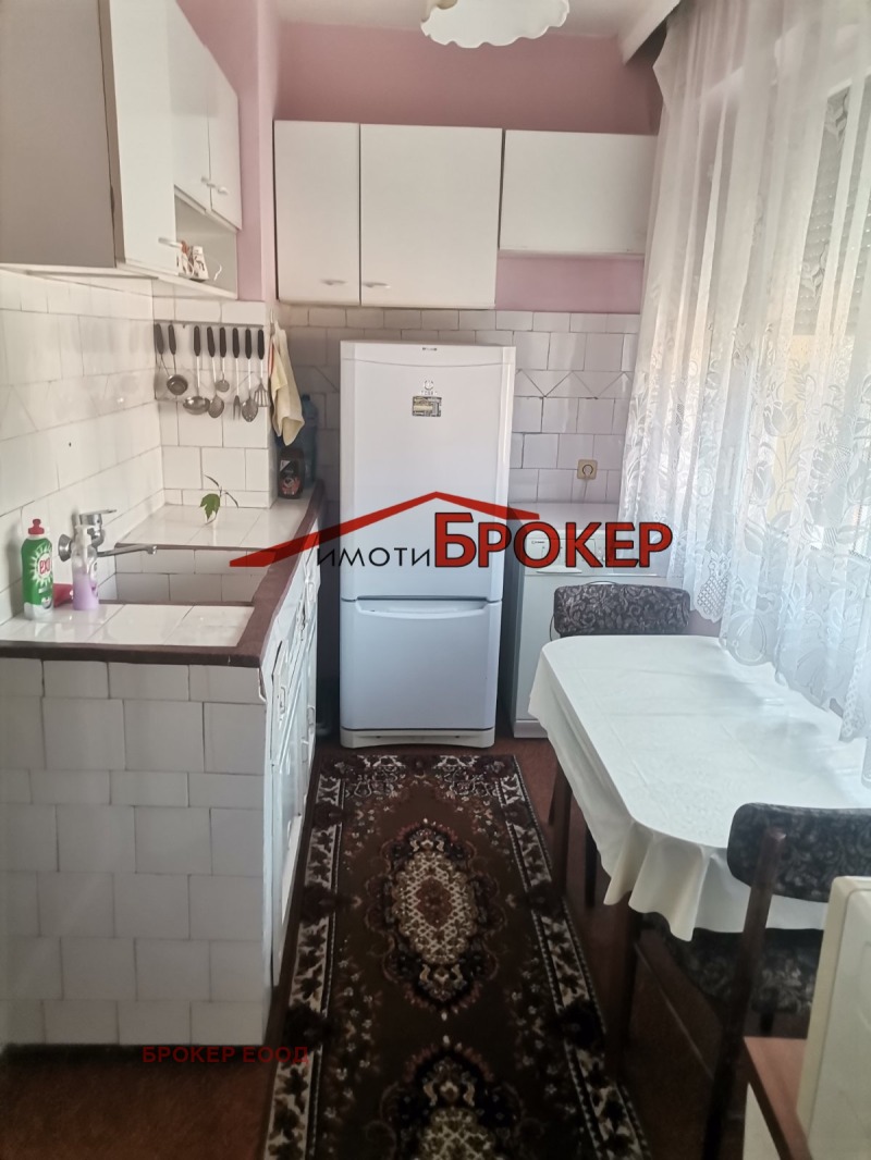 Продава 3-СТАЕН в град Сливен, Клуцохор - 98 кв.м / 102 000 € » 199 494.66 лв., БРОКЕР ЕООД