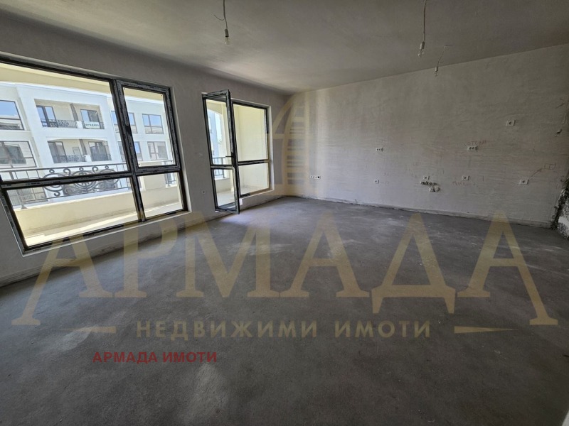 Продава  3-стаен, град Пловдив, Христо Смирненски •  164 999 EUR • ID 62648740 — holmes.bg - [1] 