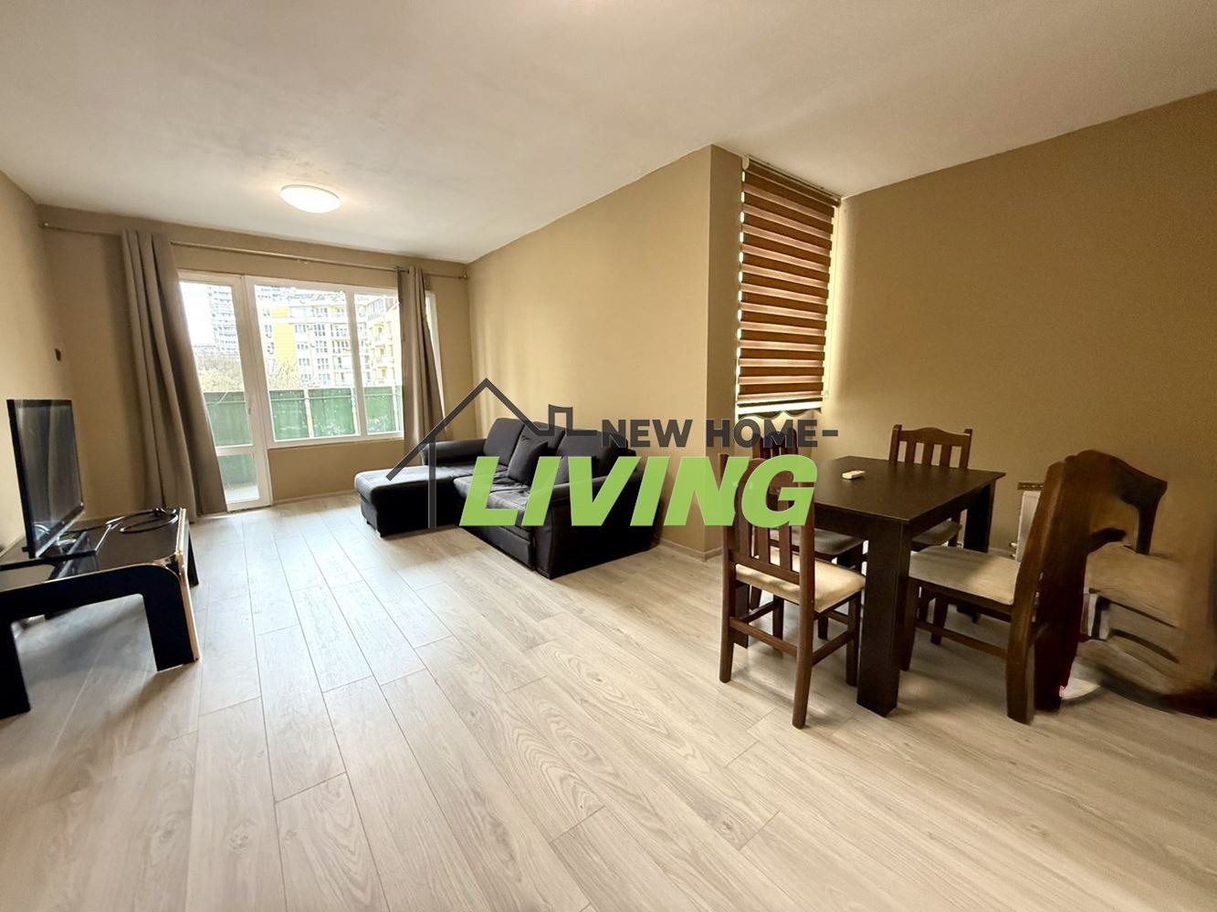 Продава 2-СТАЕН, гр. Бургас, Зорница, снимка 2 - Апартаменти - 54104703